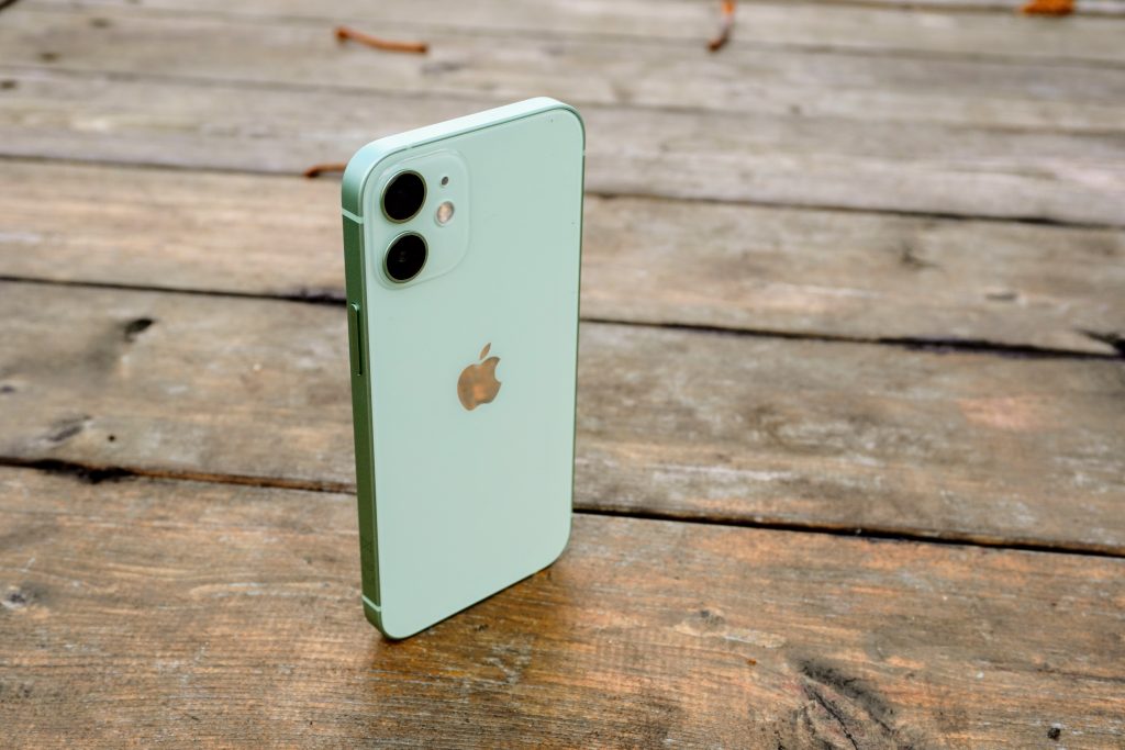iPhone 12 Mini test